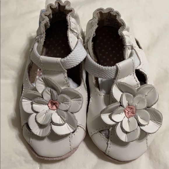 Robeez Soft Sole Shoe - Picture 2 of 3